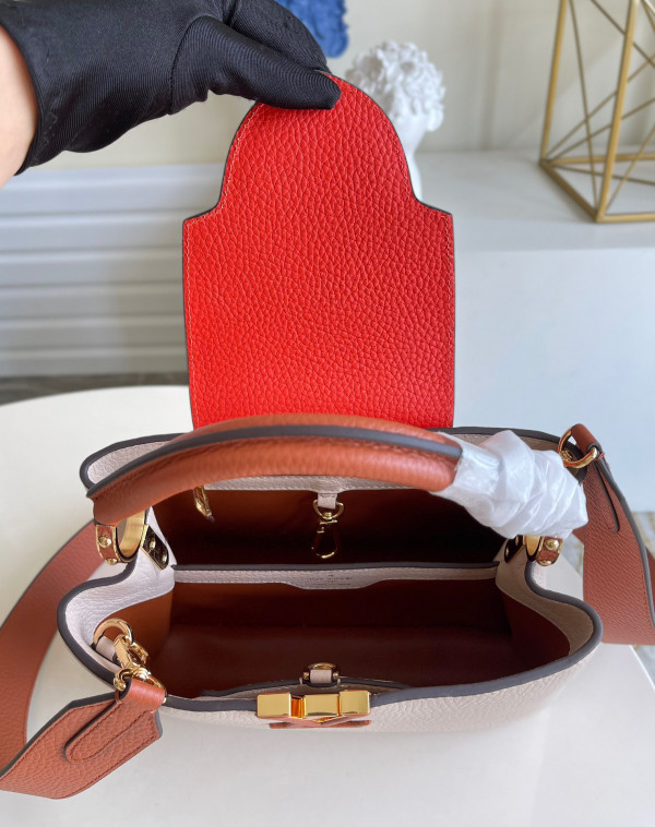 l0*is V*t0n capucines bb