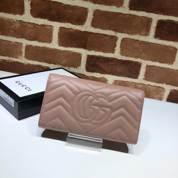 G*u*i gg marmont wallet