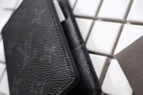 l0*is V*t0n pocket organizer