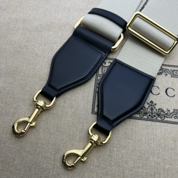 G*u*i gg matelassÉ small top handle bag