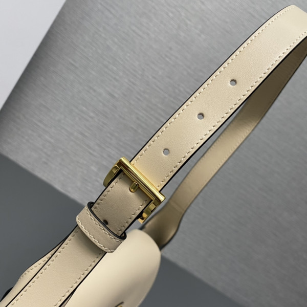 Pra*a crossbody bag -24*15*5cm