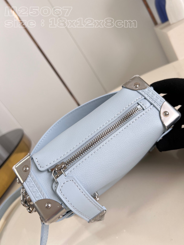 l0*is V*t0n side trunk pm-18*12.5*8cm