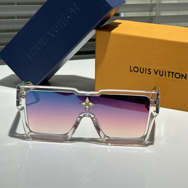 louvis V*t0n sunglasses