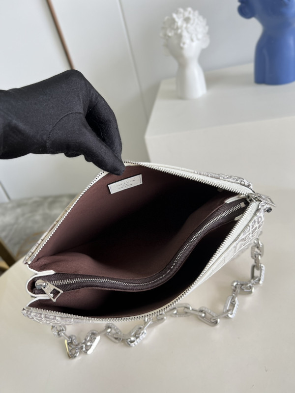 l0*is V*t0n coussin pm-26*20*12cm