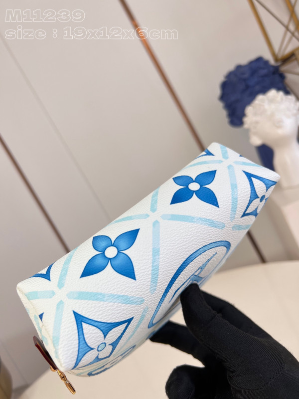 l0*is V*t0n pochette cosmétique pm