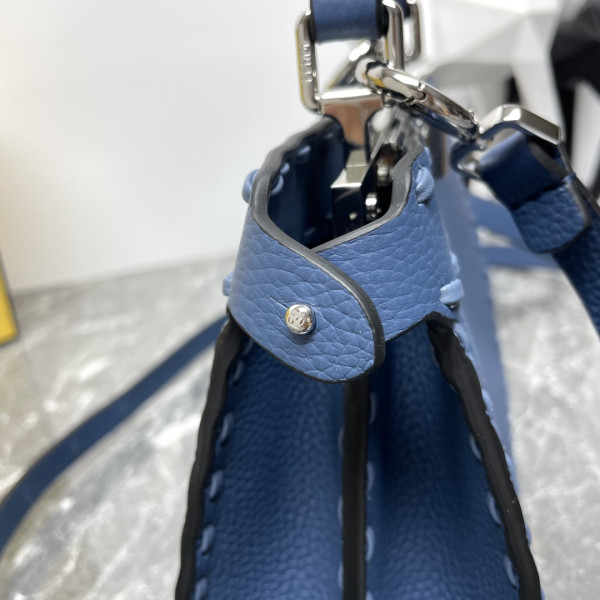 F**di peekaboo iseeu petite-20x11x15cm