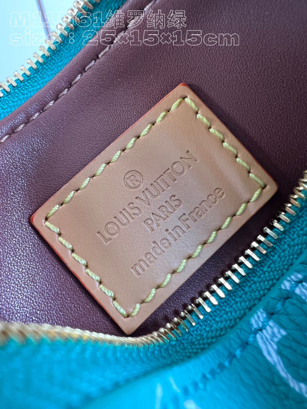 l0*is V*t0n speedy 25