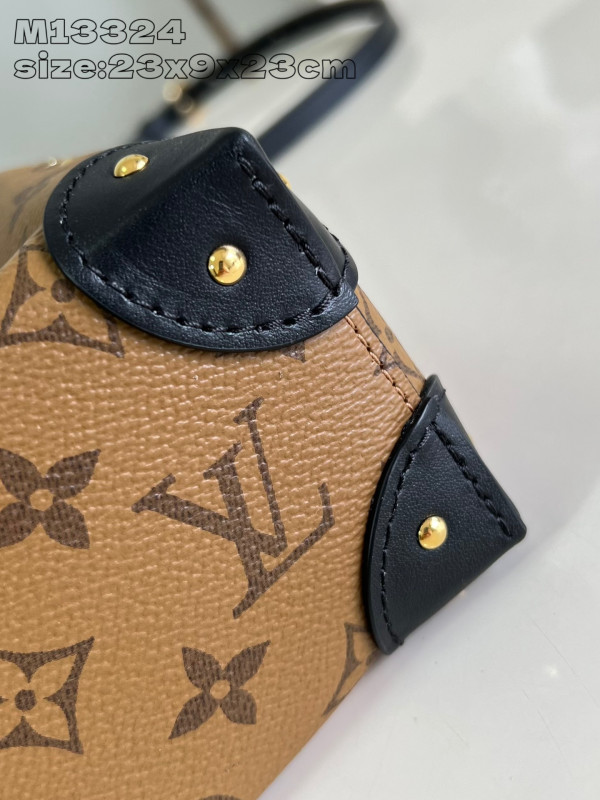 l0*is V*t0n noé trunk pm