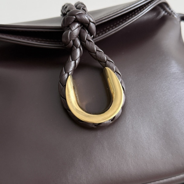 bo*te*ga Ve*ne*ta baby liberta - 24*15.5*5cm