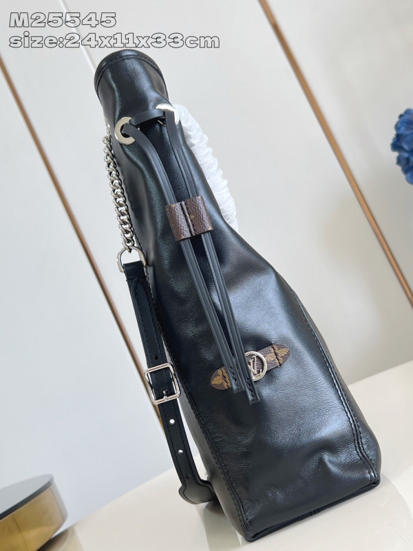 l0*is V*t0n off duty vibe mm - 24 x 11.5 x 33cm