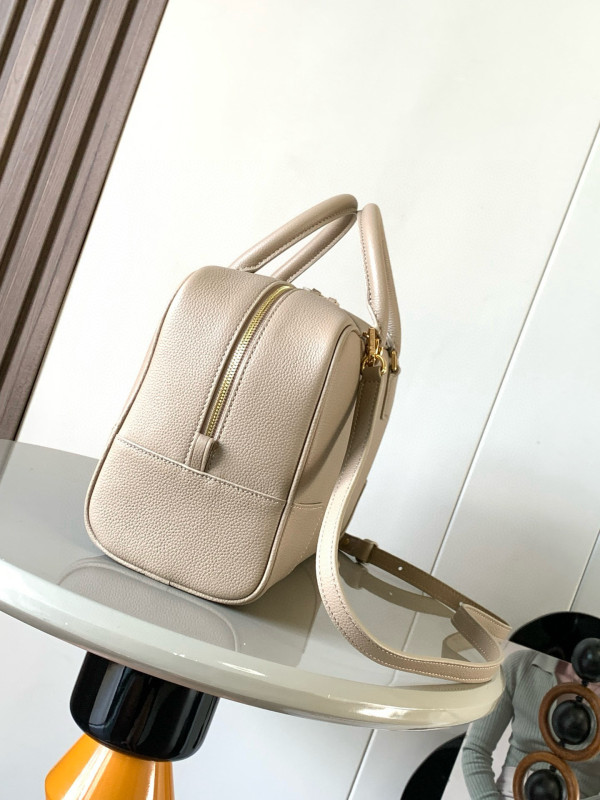 L0ew* amazona 28 bag in nappa calfskin - 28*11*18cm