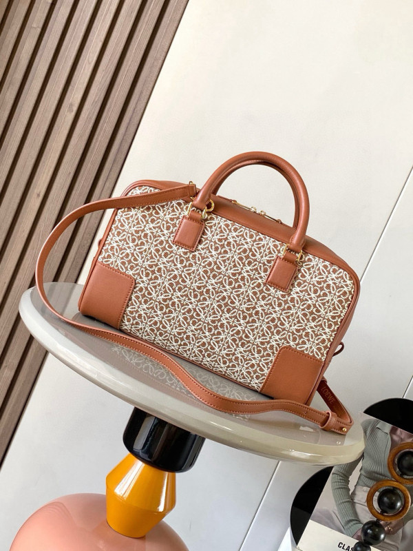 L0ew* amazona 28 bag in nappa calfskin - 28*11*18cm