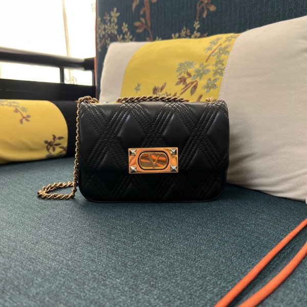 VALENTINO GARAVANI QUILTIE - 19*13*6CM